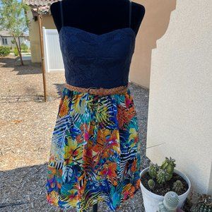 City Triangles Blue With Floral Print Summer Dress Women Size Small